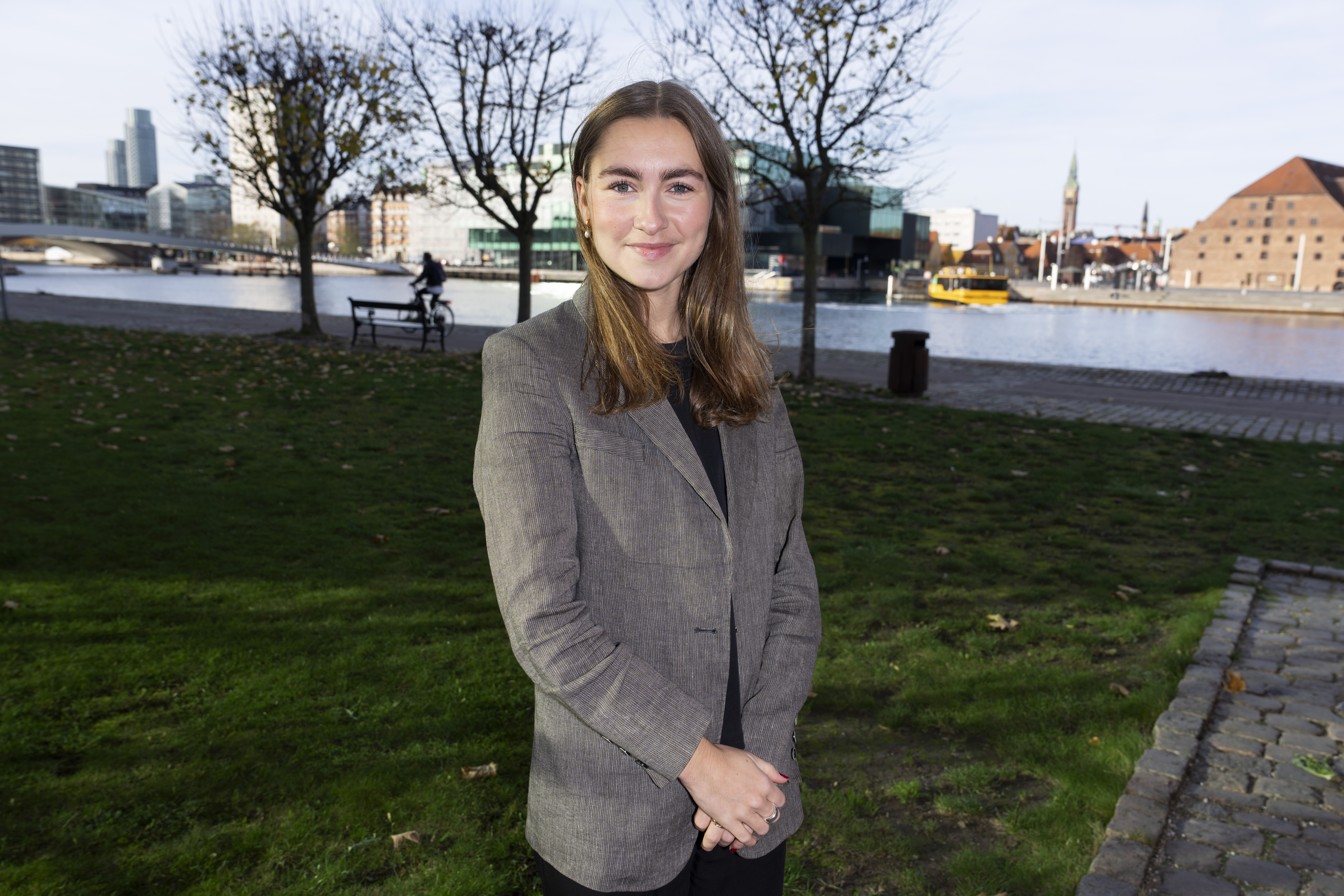 Assistant Attorney to Chas. Hude